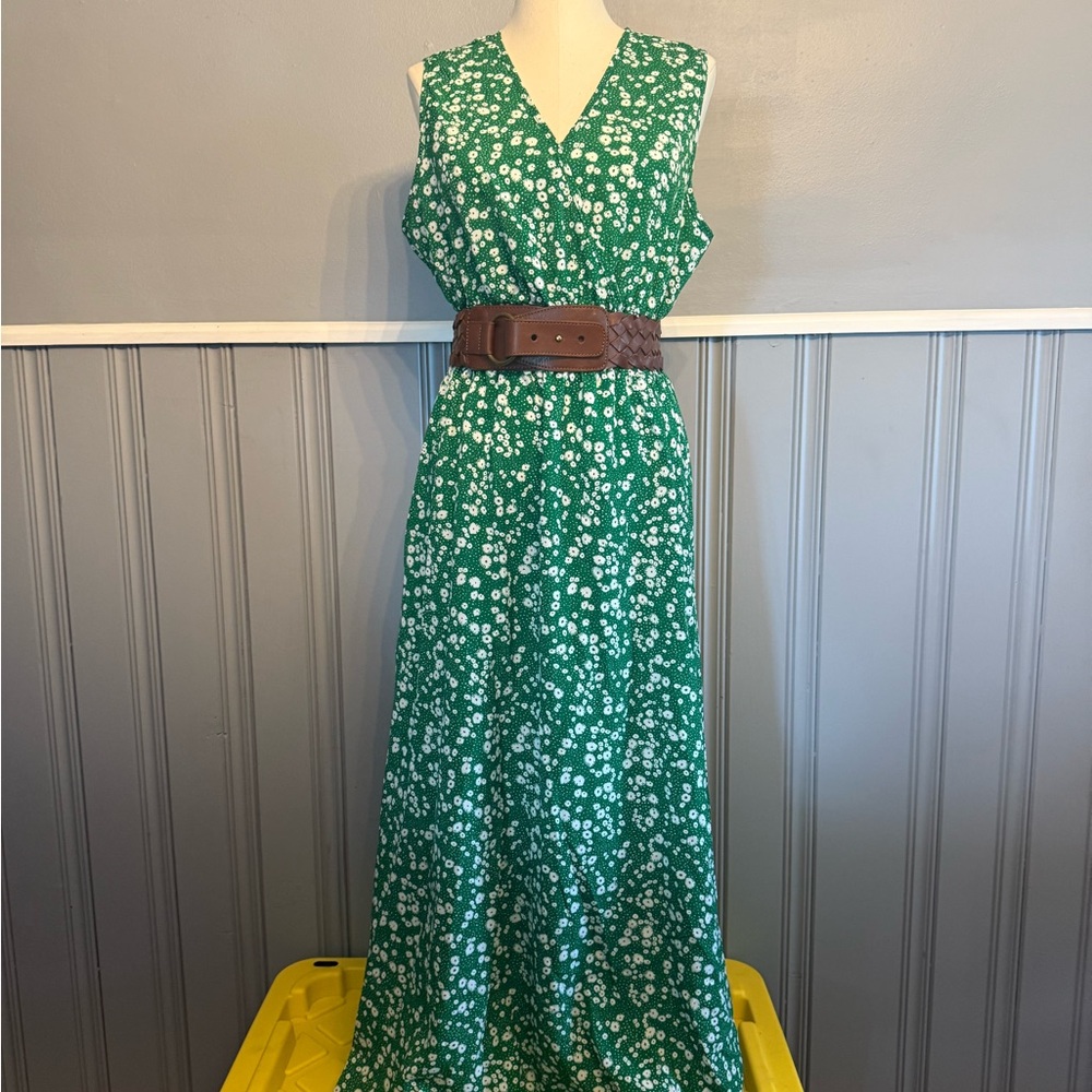 SHEIN Green Sleeveless V-Neck Maxi Sundress